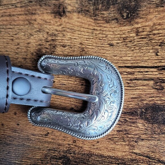 Brown 100% Genuine Leather Rhinestone Cowgirl Rodeo/Western Belt Size Medium Euc - Picture 3 of 6